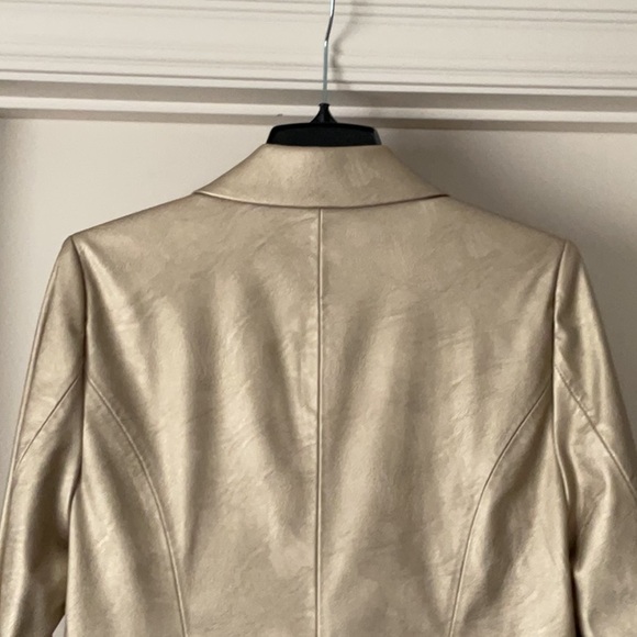 Halogen Gold Tailored Blazer - Picture 10 of 10